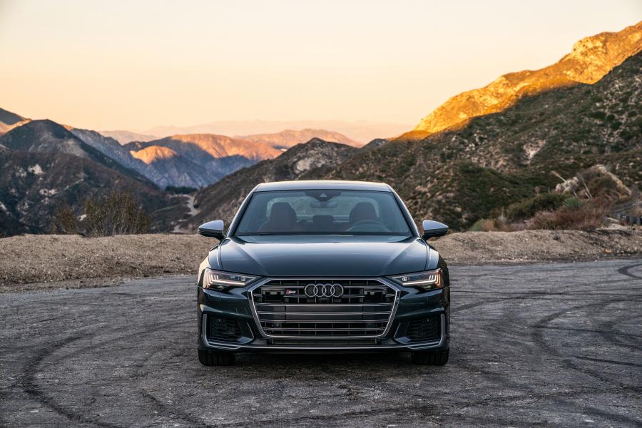  Audi S6 Sedan TFSI (C8) 2020 года  (NA) (фото 6 из 24)